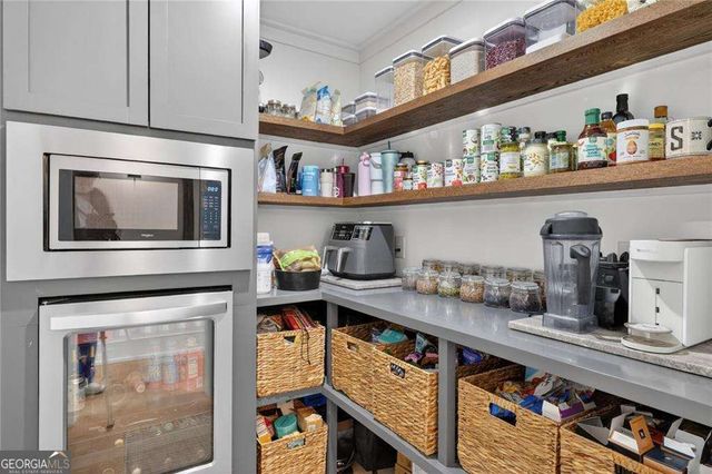 210 Shady Grove Lane, Alpharetta, GA 30009