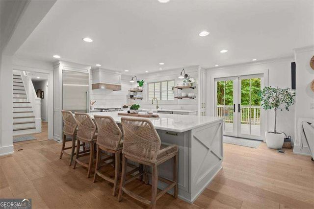 210 Shady Grove Lane, Alpharetta, GA 30009