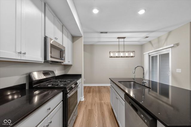 9847 Kenwood Street, Avon, IN 46123