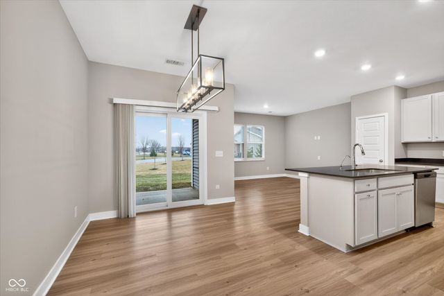 9847 Kenwood Street, Avon, IN 46123