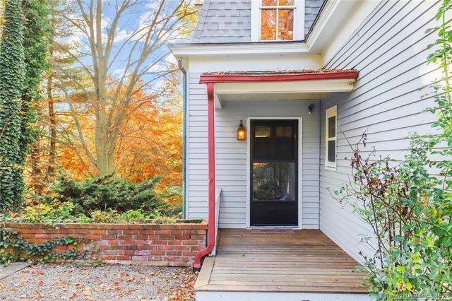 47 Hollow Tree Ridge Road 47, Darien, CT 06820