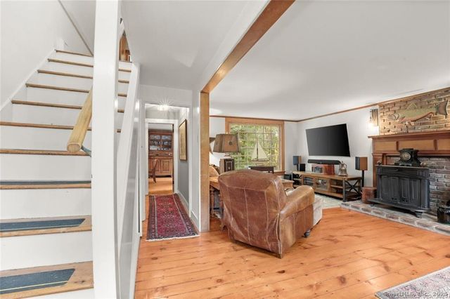 47 Hollow Tree Ridge Road 47, Darien, CT 06820