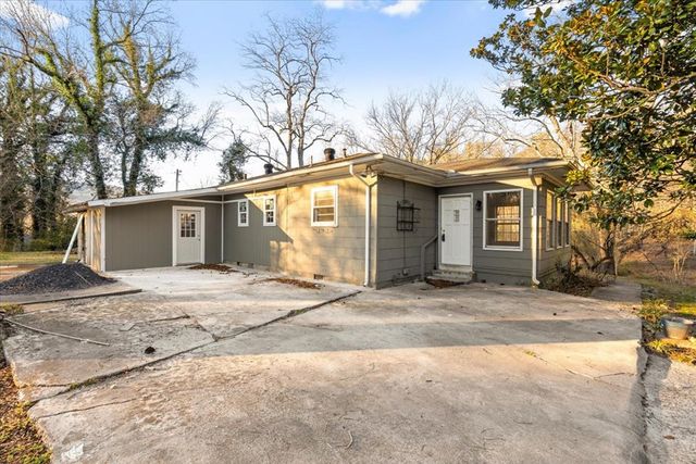 389 SW Lower Dug Gap Road, Dalton, GA 30720