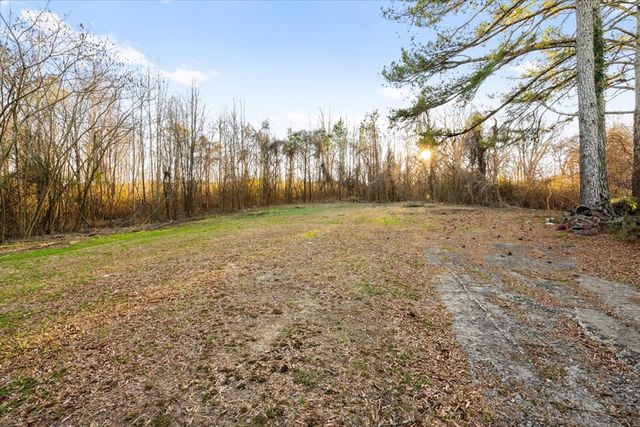 389 SW Lower Dug Gap Road, Dalton, GA 30720
