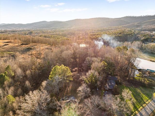 389 SW Lower Dug Gap Road, Dalton, GA 30720