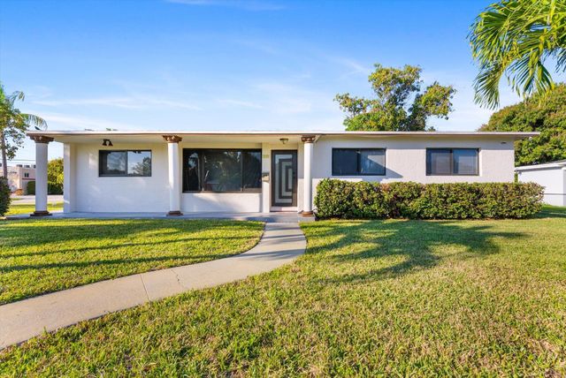 651 Foresteria Drive, Lake Park, FL 33403