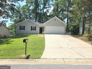 232 Hampton Drive, Dallas, GA 30132