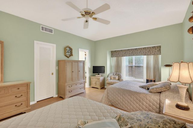 5422 SE Meredith Terrace, Stuart, FL 34997