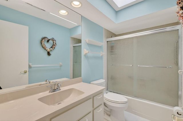 5422 SE Meredith Terrace, Stuart, FL 34997