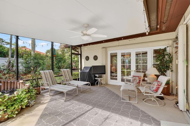 5422 SE Meredith Terrace, Stuart, FL 34997
