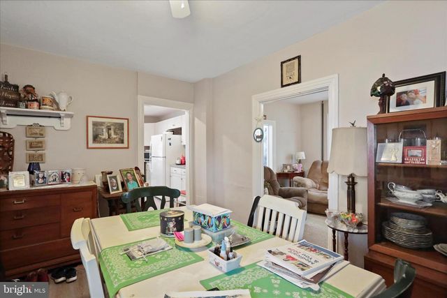 26 E E MADISON STREET, Greencastle, PA 17225