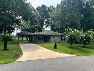 11950 N Ridgeway Drive, Willis, TX 77318