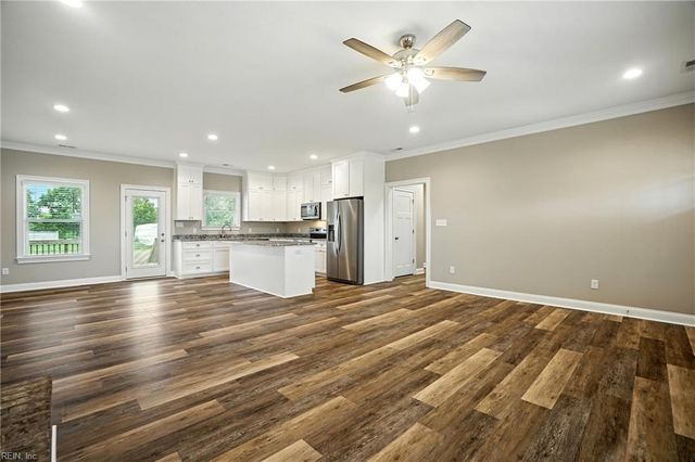 2395 Copeland RD, Suffolk, VA 23434