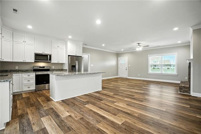 2395 Copeland RD, Suffolk, VA 23434