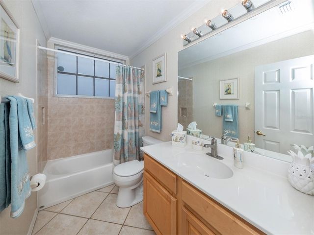 344 BERMUDA COURT 4, Venice, FL 34293