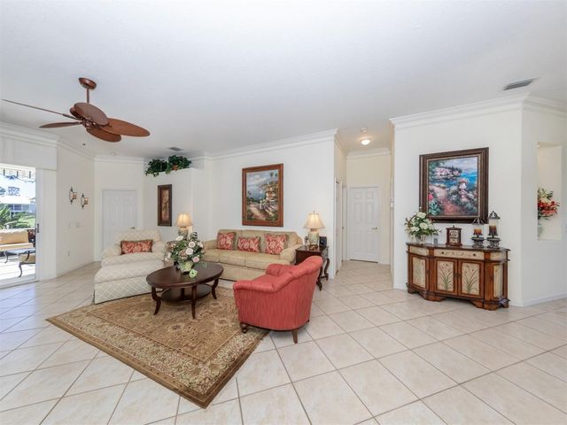 344 BERMUDA COURT 4, Venice, FL 34293
