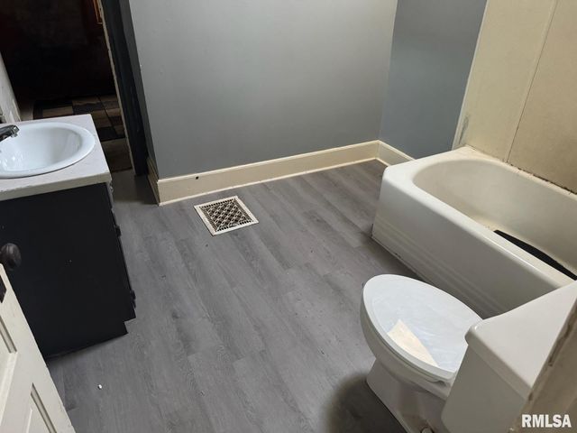 1038 N 1ST Street, Springfield, IL 62702