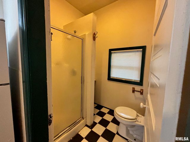 1038 N 1ST Street, Springfield, IL 62702