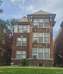5667 Waterman Boulevard #1S, St Louis, MO 63112