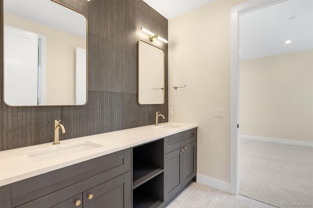1847 S Clarkson Street, Denver, CO 80210