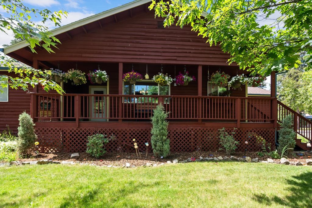 Image 1 of property listing at 510 Pine Avenue, Whitefish, MT 59937
