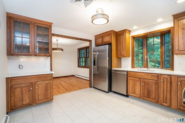182 Valley View Road, Manchester, CT 06040