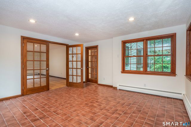 182 Valley View Road, Manchester, CT 06040