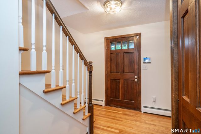 182 Valley View Road, Manchester, CT 06040