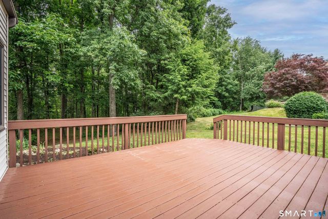 182 Valley View Road, Manchester, CT 06040