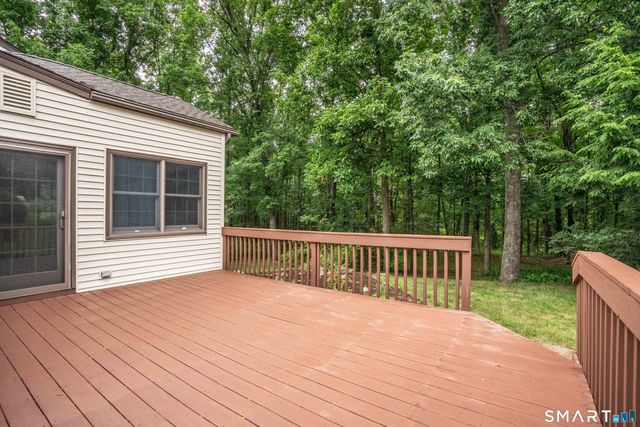 182 Valley View Road, Manchester, CT 06040