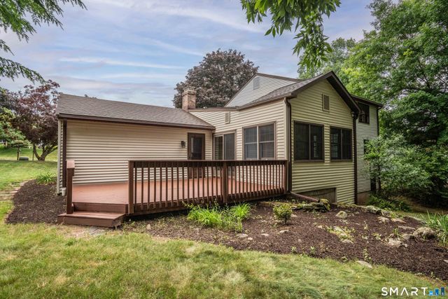 182 Valley View Road, Manchester, CT 06040