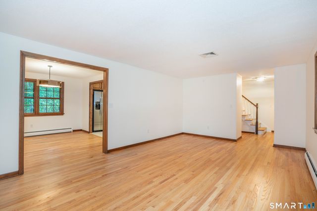 182 Valley View Road, Manchester, CT 06040