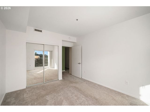 1718 Ne 11TH Ave 415, Portland, OR 97212