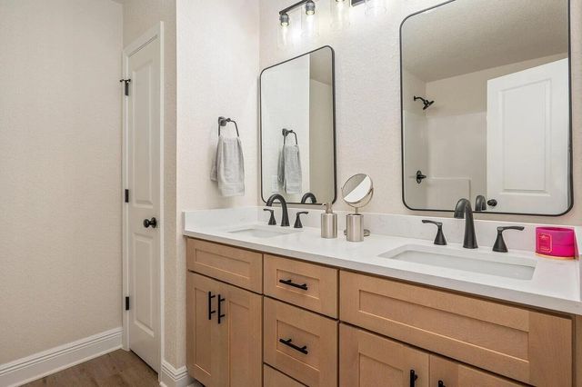 693 E Bowers Avenue, Crestview, FL 32539