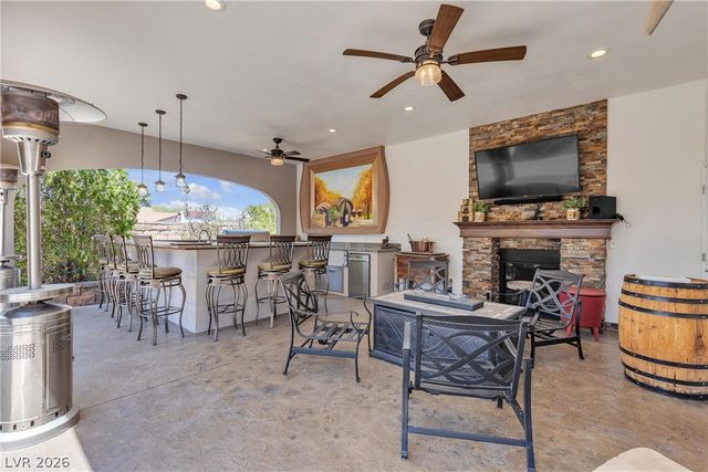 3341 Camino Gardens Way, Las Vegas, NV 89146