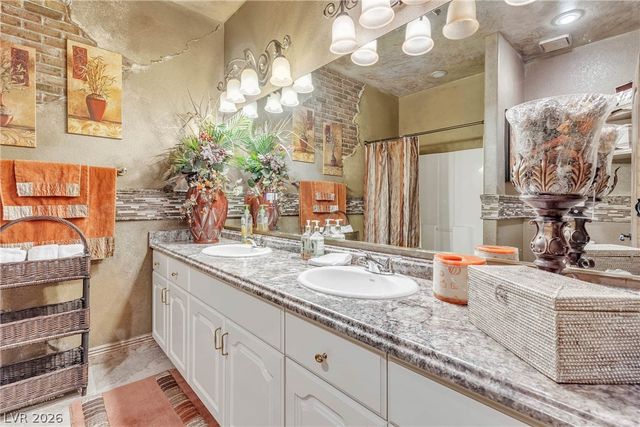 3341 Camino Gardens Way, Las Vegas, NV 89146