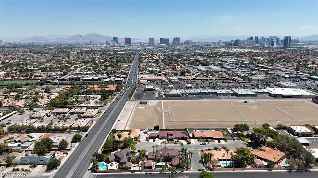 3341 Camino Gardens Way, Las Vegas, NV 89146
