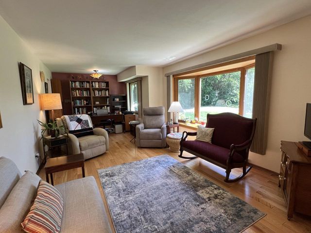 5326 Santa Anita DRIVE, Racine, WI 53402