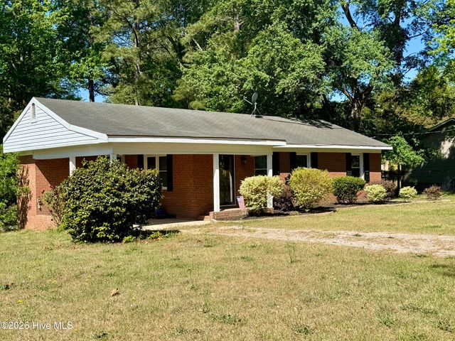 1003 Rainwater Lane, Rockingham, NC 28379