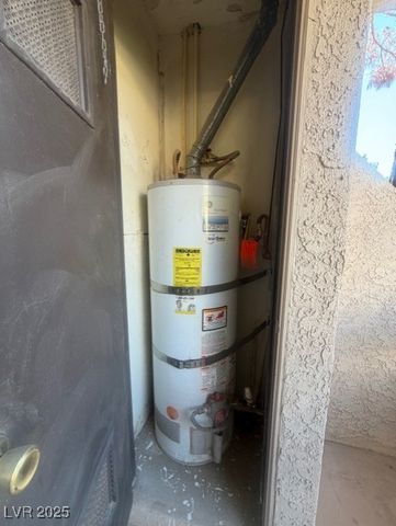 3750 Desert Marina Drive 37, Laughlin, NV 89029