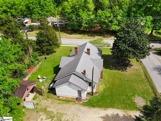 501 N Adair Street, Clinton, SC 29325