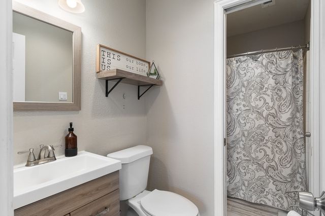 18240 Midway Road 1301, Dallas, TX 75287