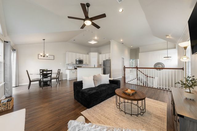 18240 Midway Road 1301, Dallas, TX 75287