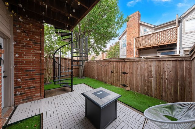 18240 Midway Road 1301, Dallas, TX 75287