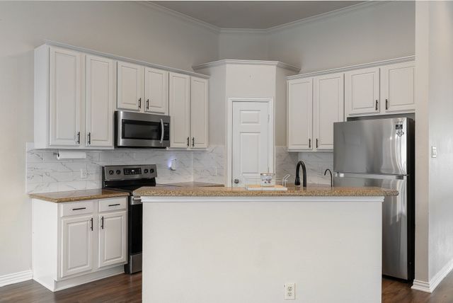 18240 Midway Road 1301, Dallas, TX 75287