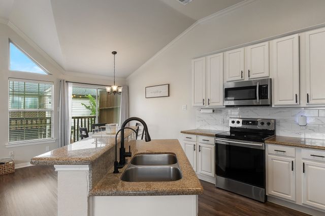 18240 Midway Road 1301, Dallas, TX 75287