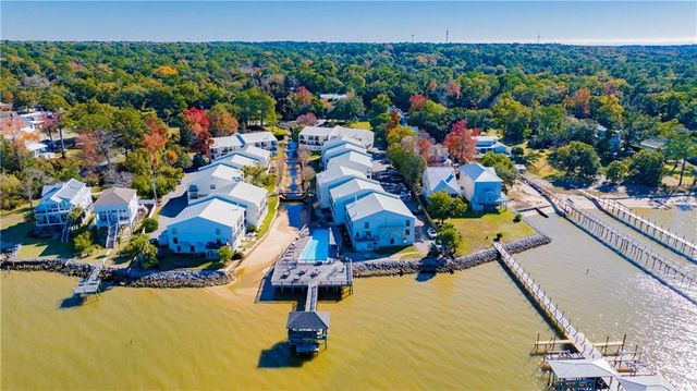 710 Mobile Street 59, Fairhope, AL 36532