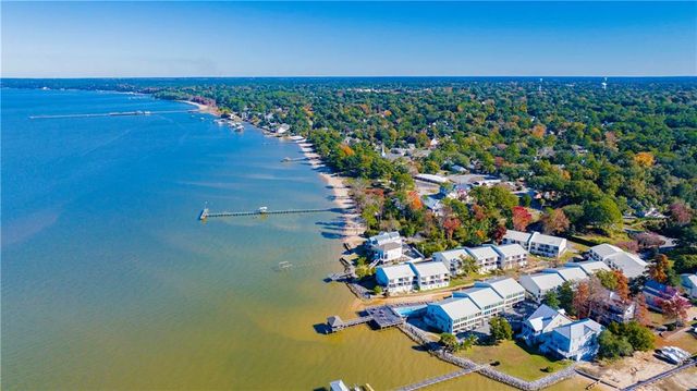 710 Mobile Street 59, Fairhope, AL 36532