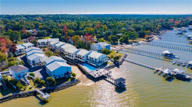 710 Mobile Street 59, Fairhope, AL 36532