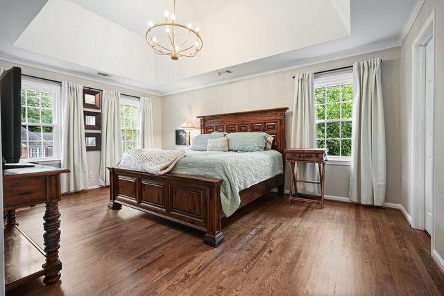 1011 Fairway Valley Drive, Woodstock, GA 30189